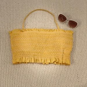 Yellow ruffled swimsuit top ☀️